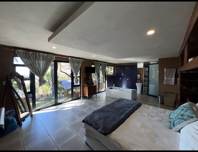 5 BEDROOM HOUSE FOR SALE IN QUELLERINA